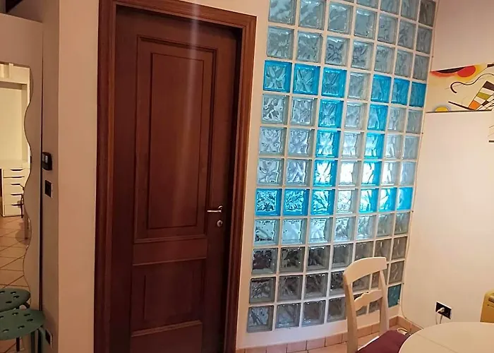 Apartment Near The Metro. Torino